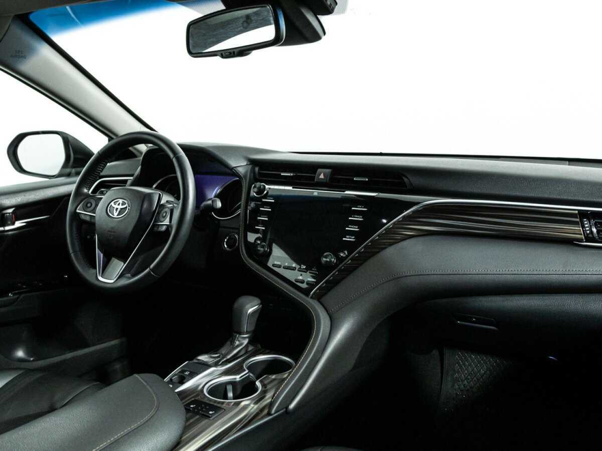 Toyota Camry, 2018 Фото №9