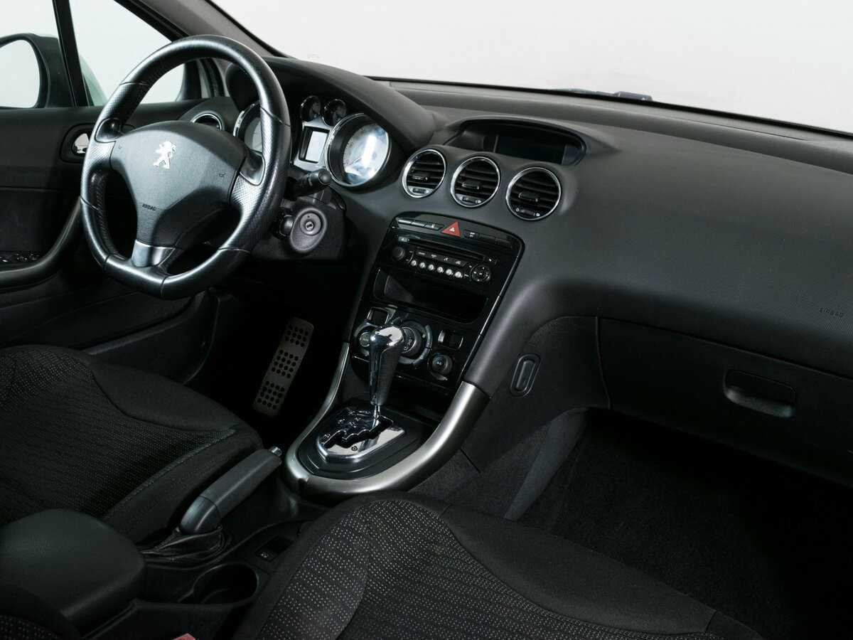 Peugeot 308, 2012 Фото №8