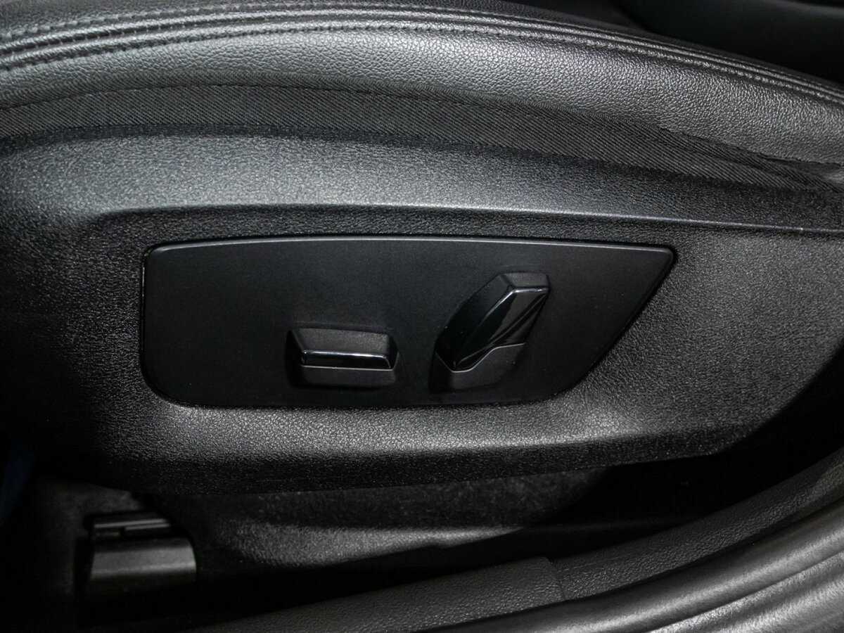 BMW 5 серии 520d xDrive, 2017 Фото №17