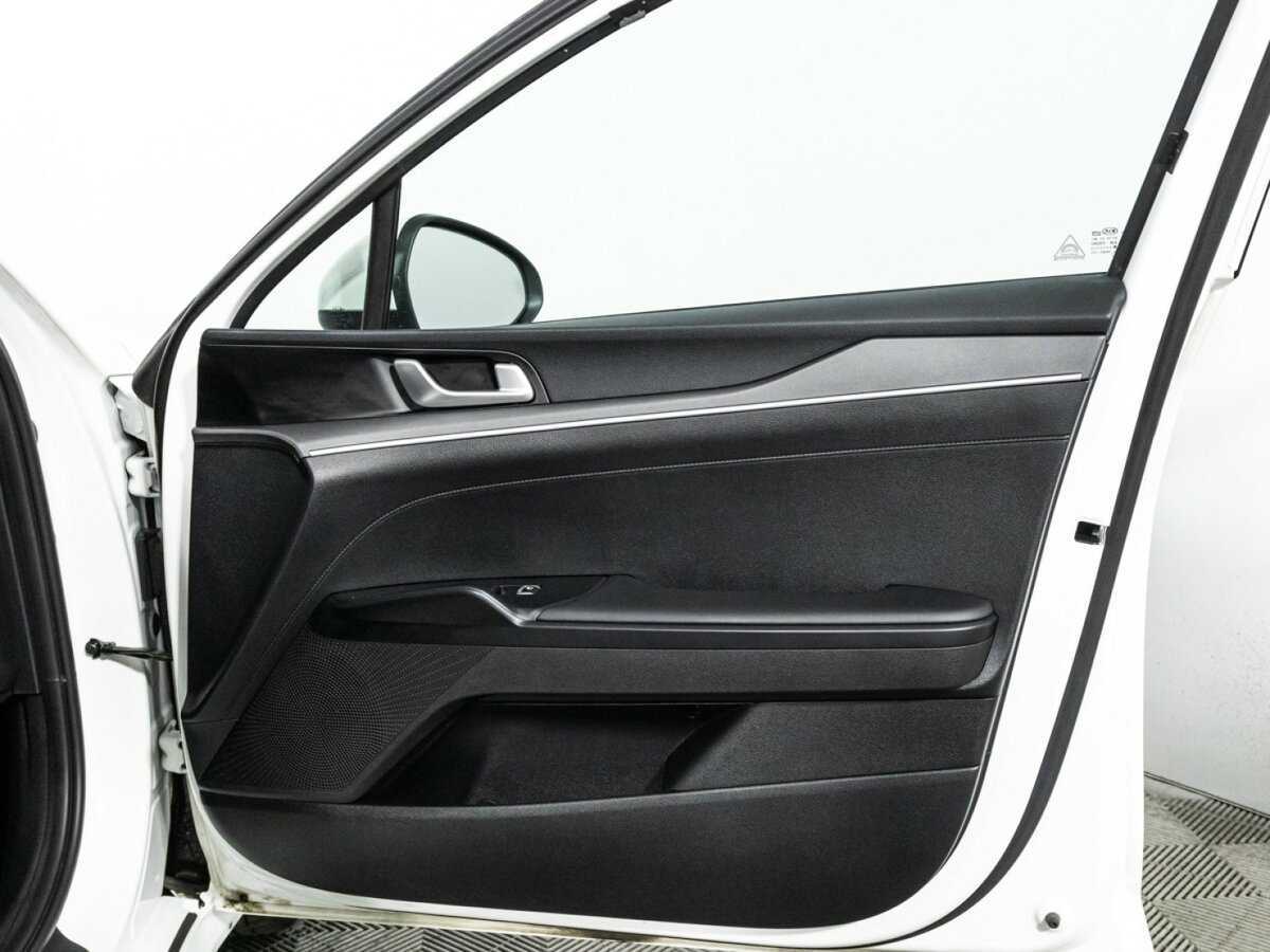 Kia K5, 2021 Фото №28