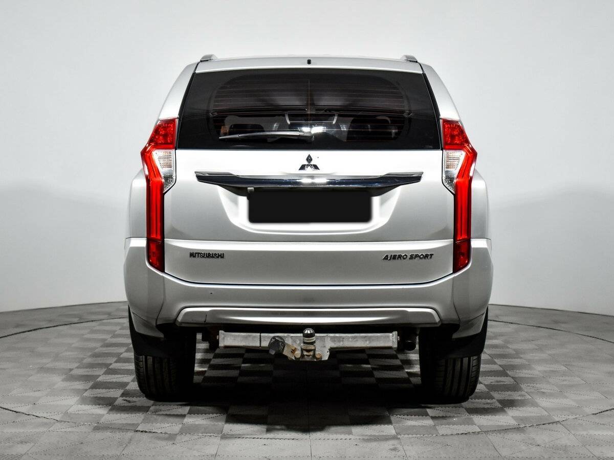 Mitsubishi Pajero Sport, 2018 - 126 440 км. | Фото №5