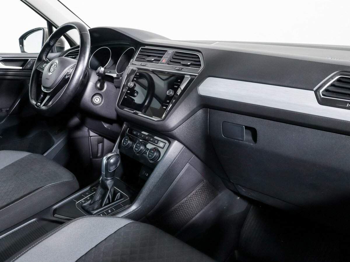 Volkswagen Tiguan, 2017 - 144 934 км. | Фото №6