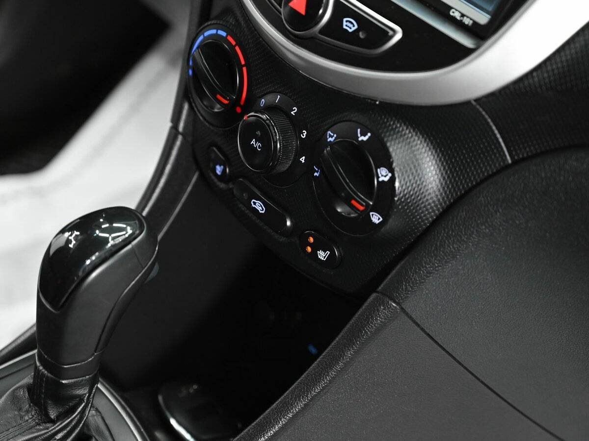 Hyundai Solaris, 2014 Фото №12