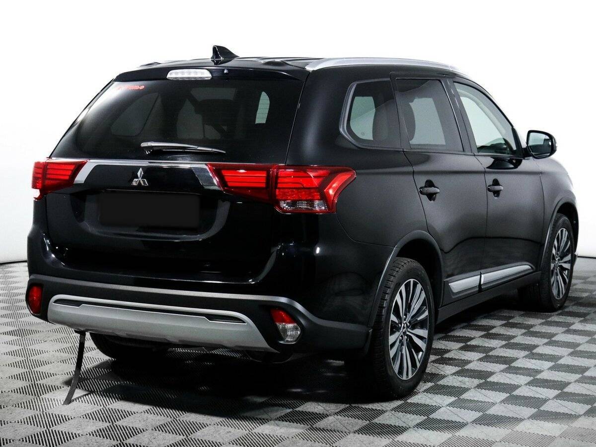 Mitsubishi Outlander, 2019 - 68 000 км. | Фото №5