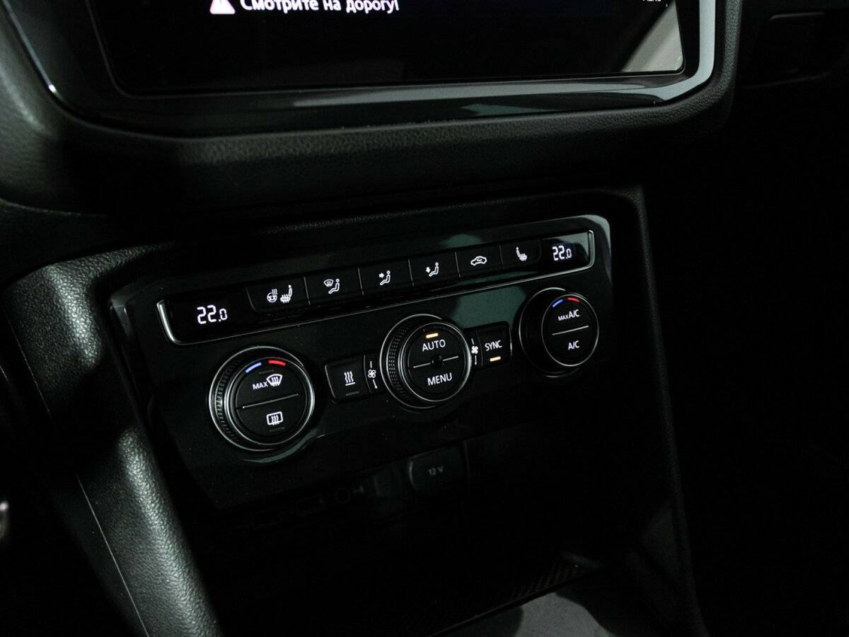 Volkswagen Tiguan, 2019 Фото №20