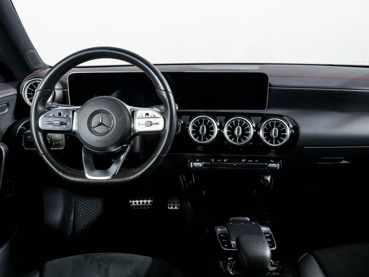 Mercedes-Benz CLA 200, 2019 Фото №9