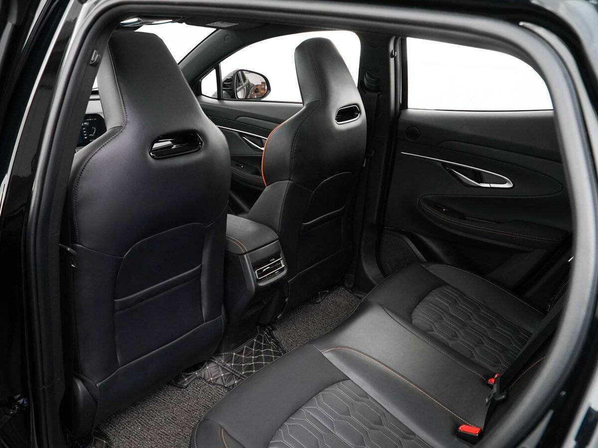 Changan UNI-T, 2022 Фото №11