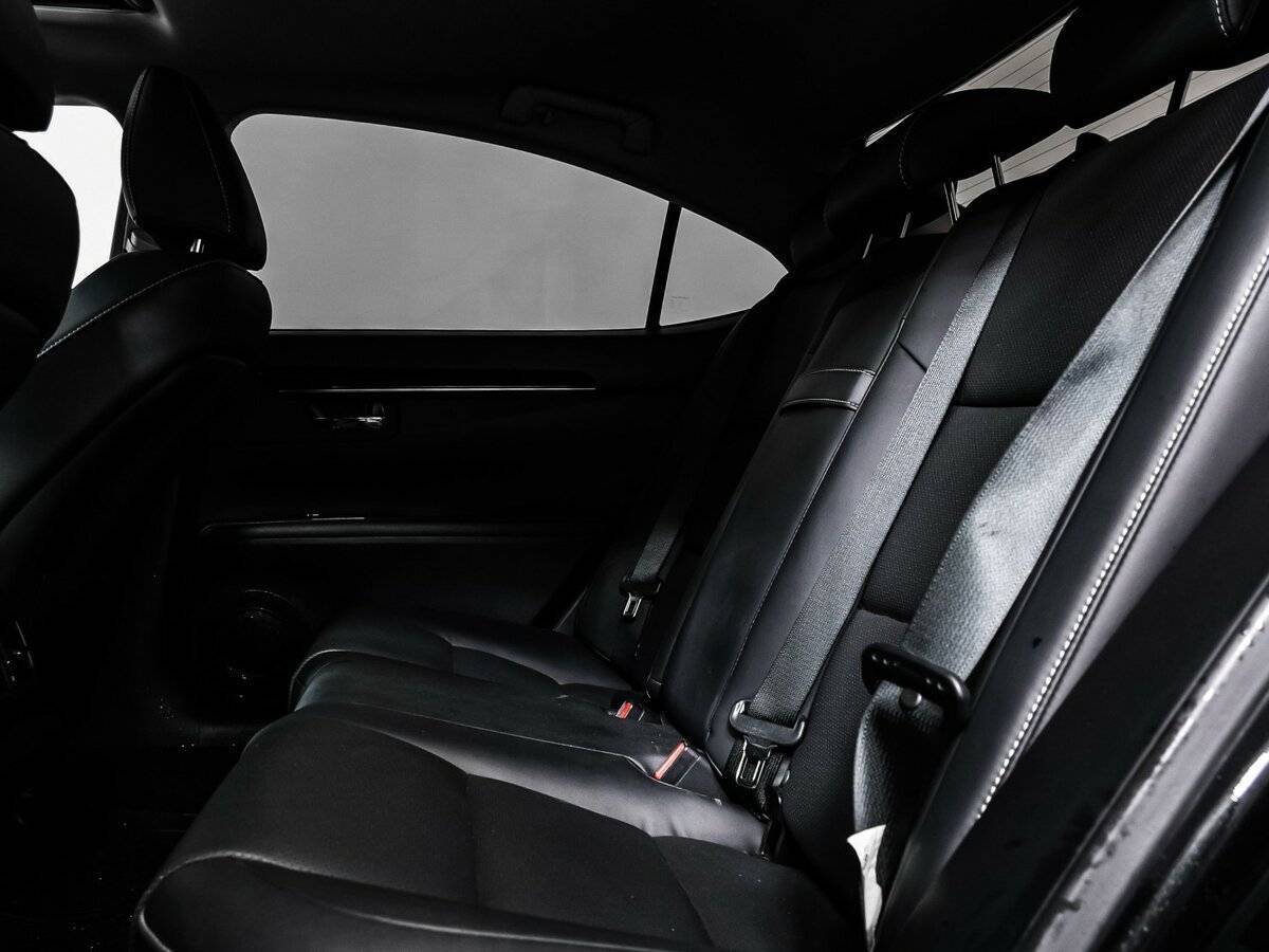 Lexus ES 200, 2016 Фото №14