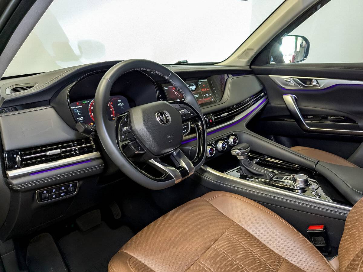 Changan CS95, 2023 Фото №16