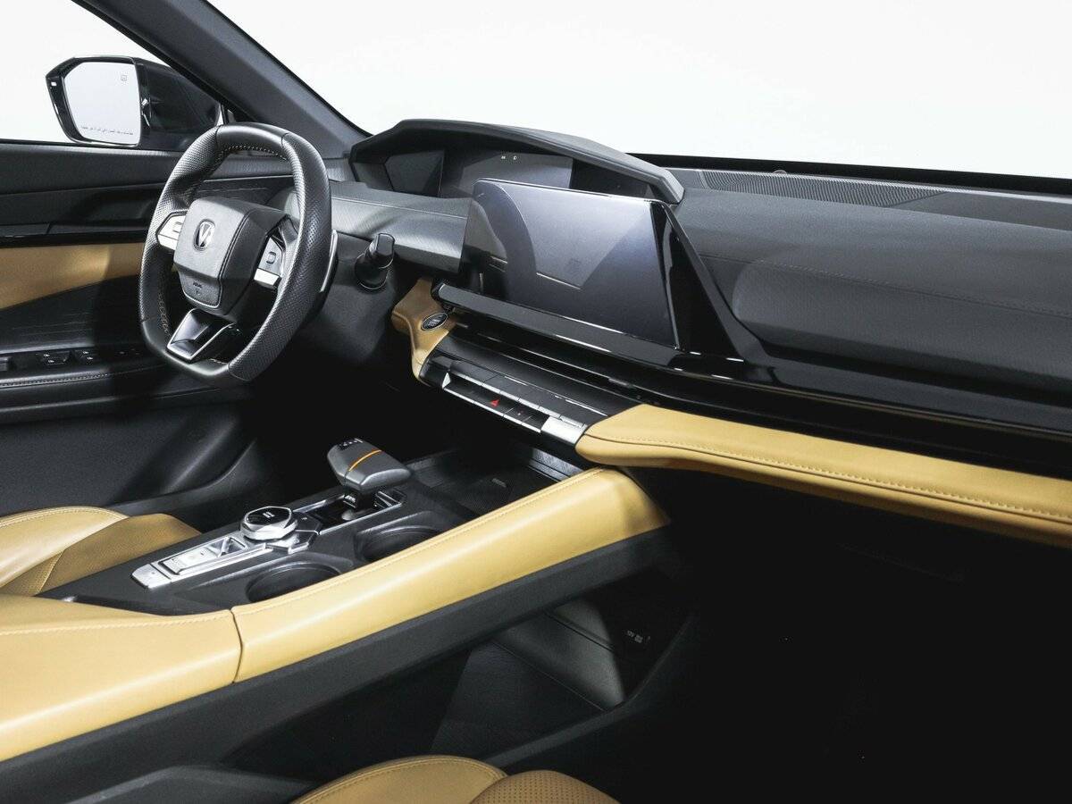 Changan UNI-V, 2022 - 54 260 км. | Фото №6