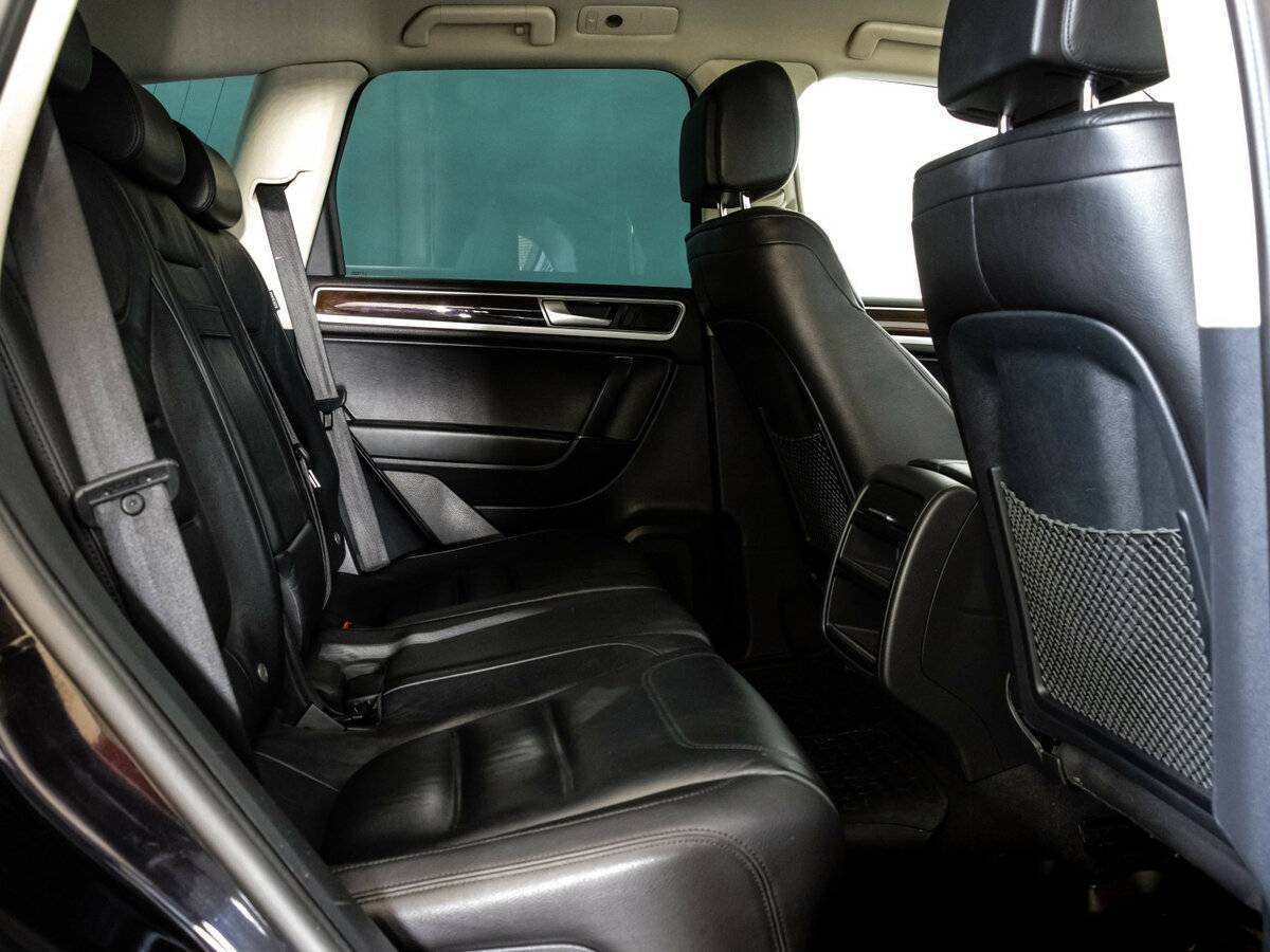 Volkswagen Touareg, 2015 Фото №14