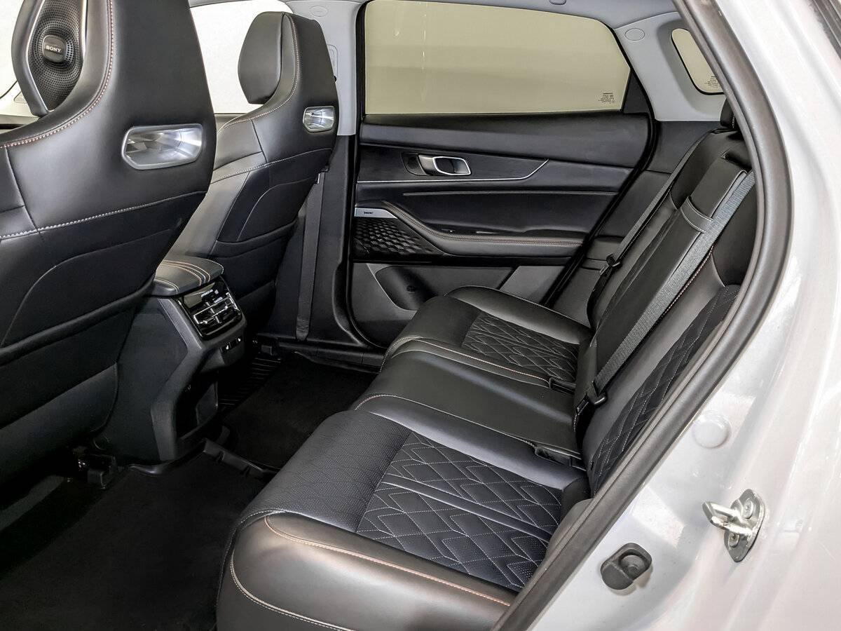 Changan UNI-K, 2023 Фото №12