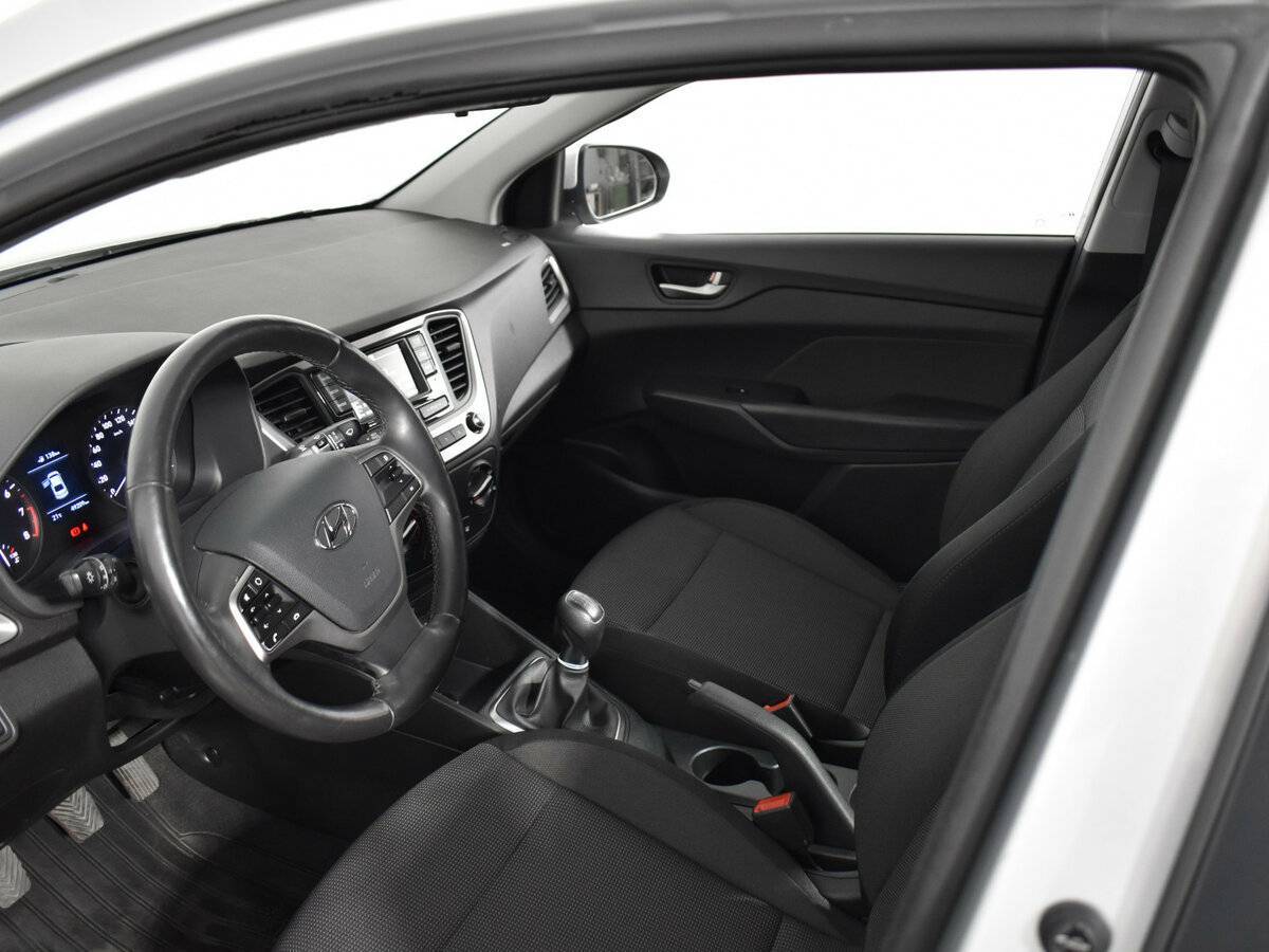 Hyundai Solaris, 2017 Фото №9