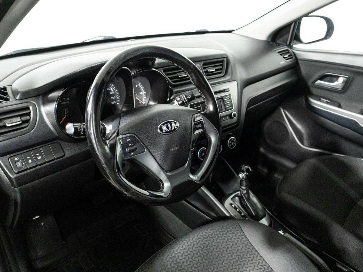 Kia Rio, 2017 Фото №11