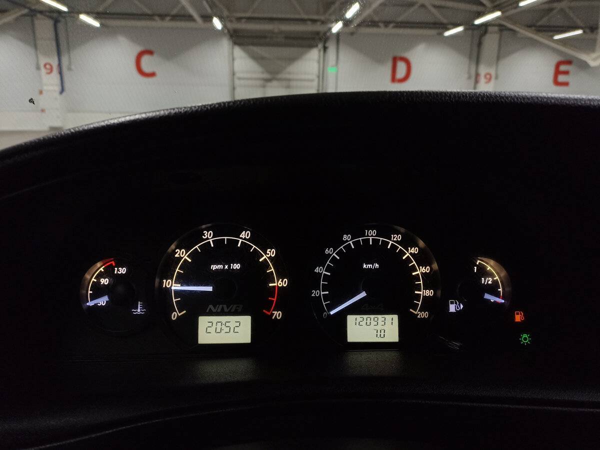 Chevrolet Niva, 2018 Фото №13