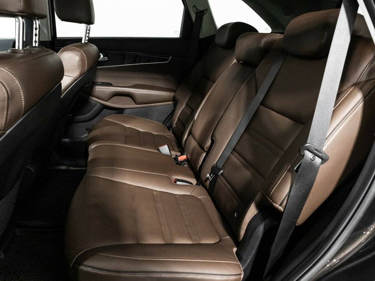 Kia Sorento, 2018 Фото №10