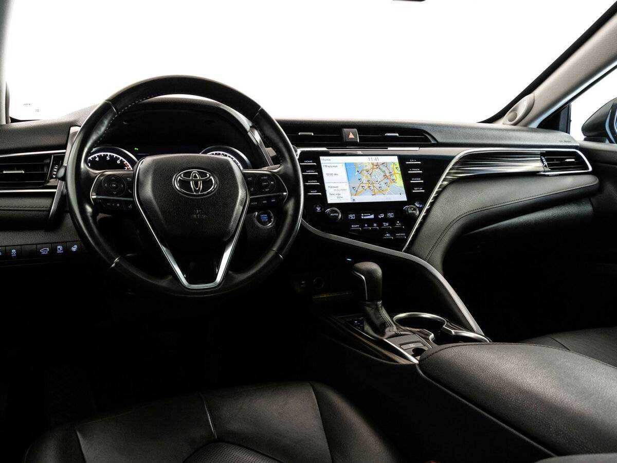 Toyota Camry, 2019 Фото №11