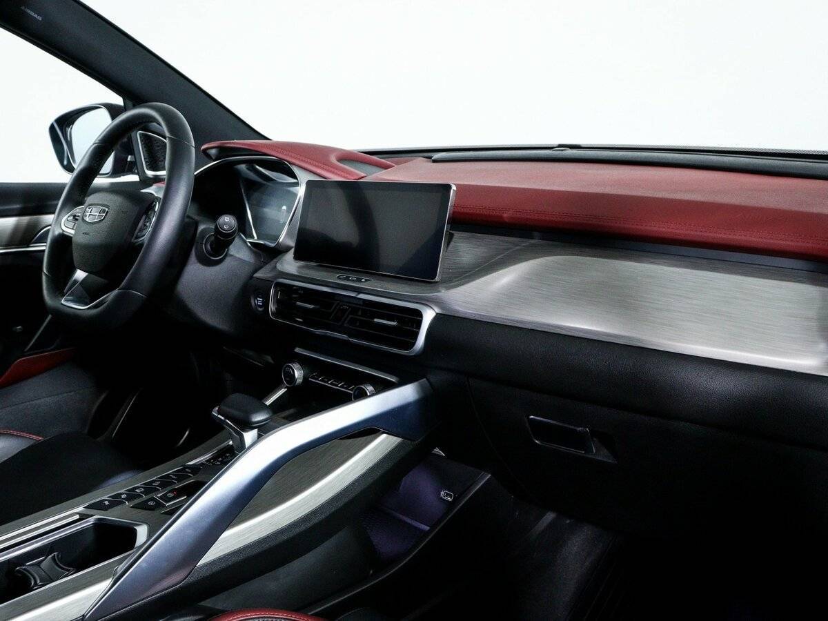 Geely Coolray, 2024 Фото №8