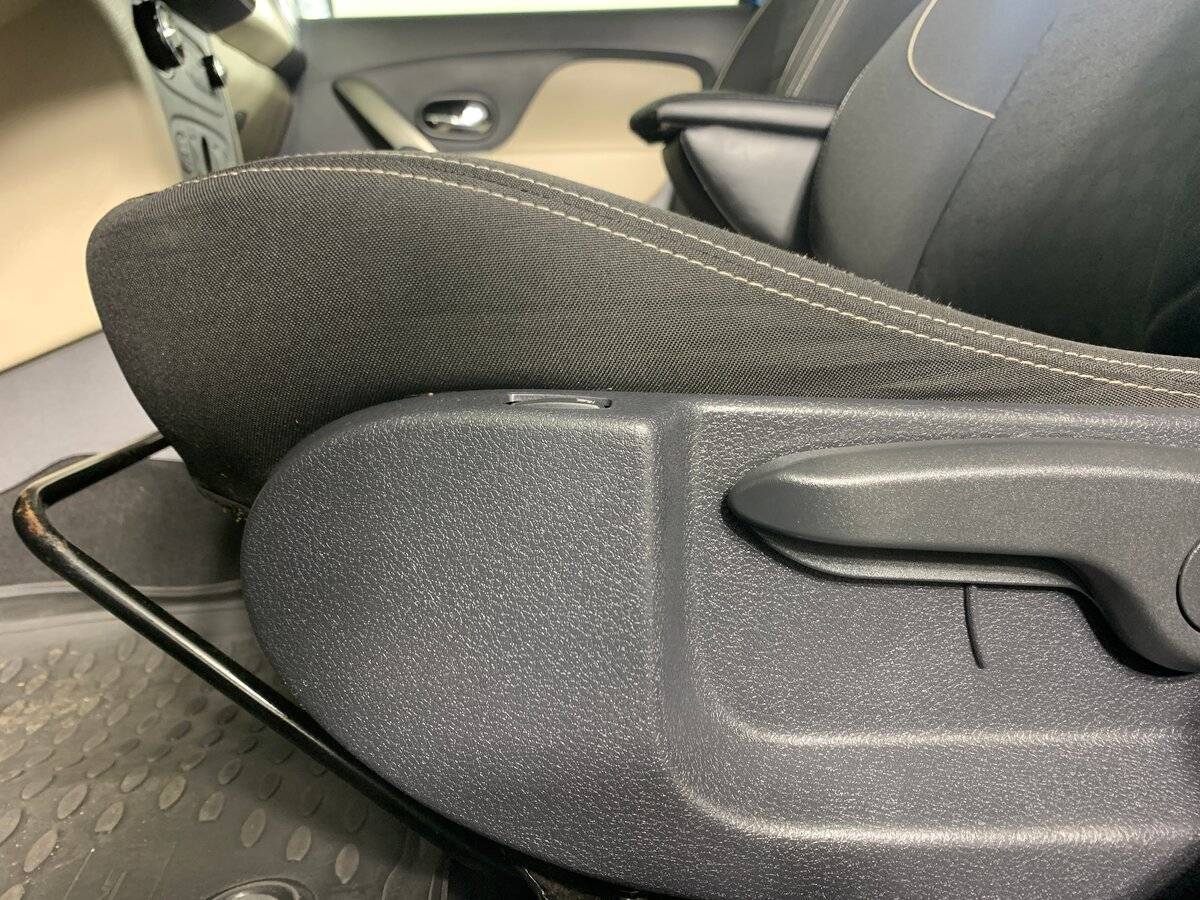 Renault Logan, 2015 Фото №16