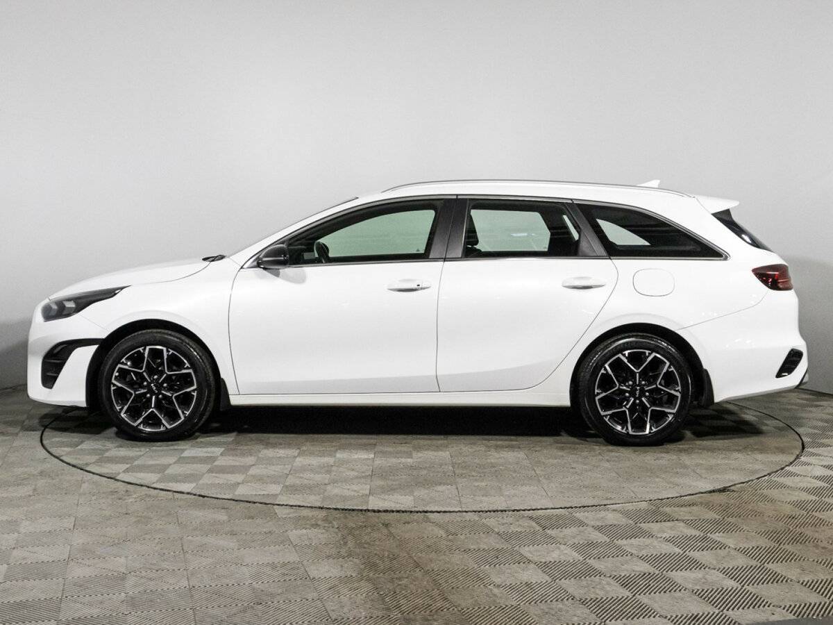 Kia Ceed, 2021 Фото №8