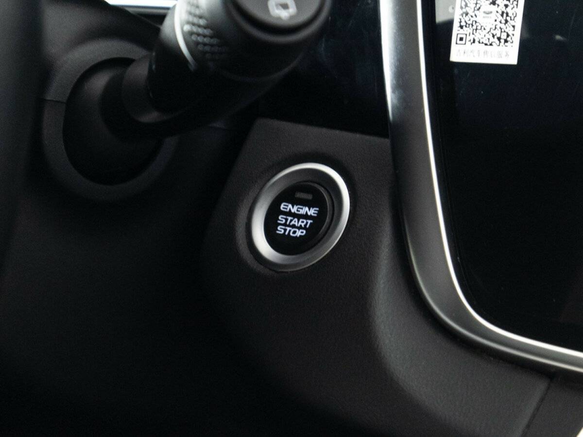 Geely Atlas Pro, 2024 Фото №22