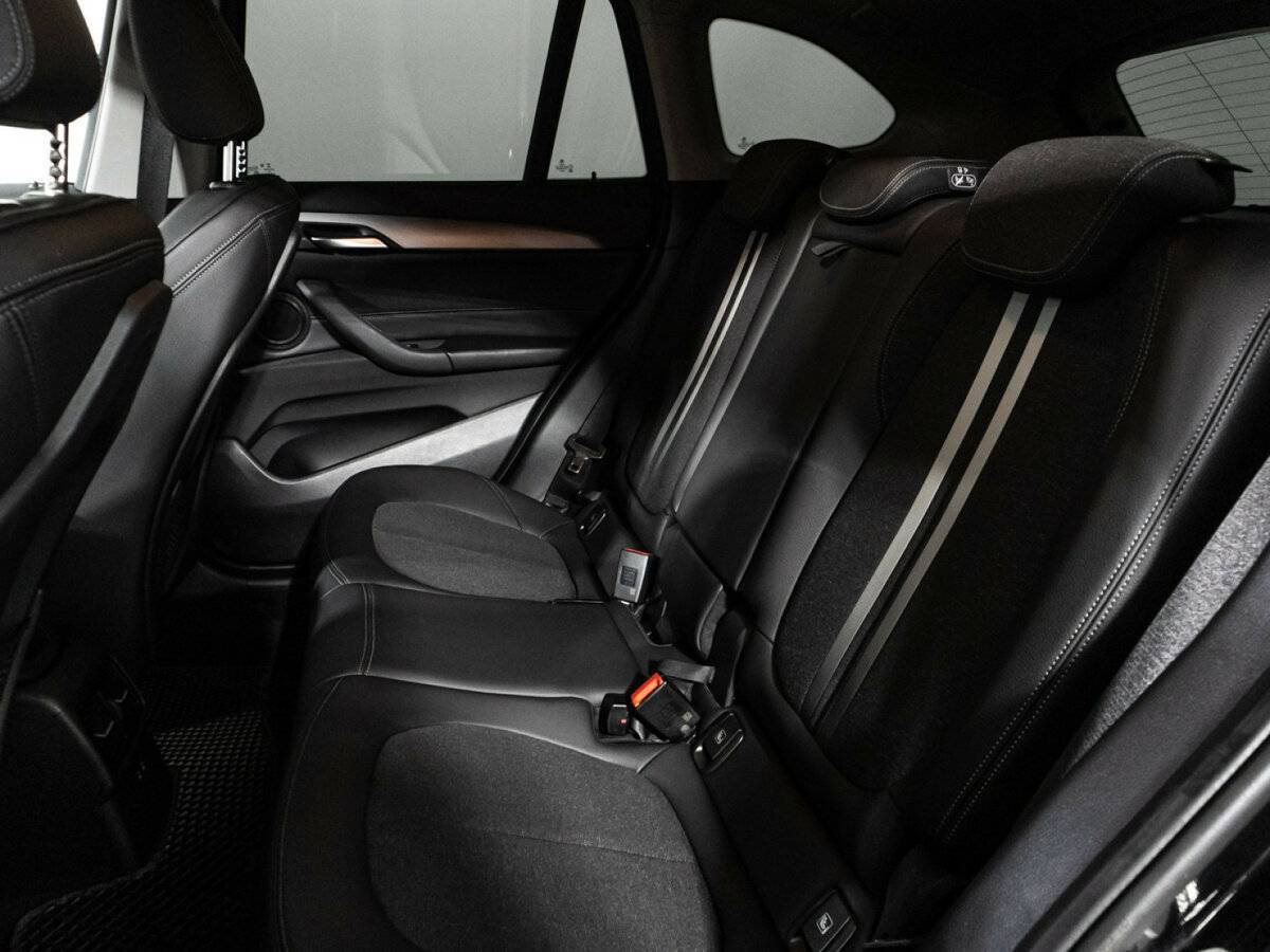 BMW X1 18d xDrive, 2021 Фото №10