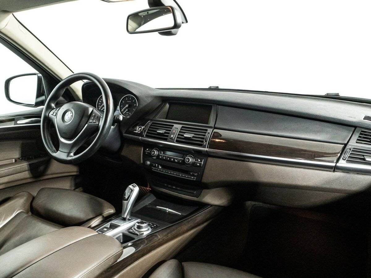BMW X5 35i, 2013 Фото №9
