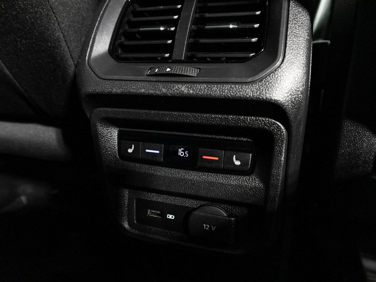 Volkswagen Tiguan, 2018 Фото №24