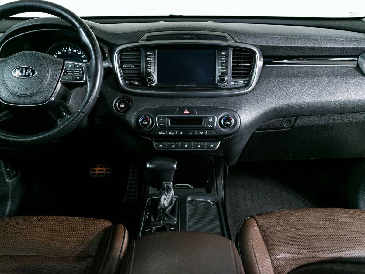 Kia Sorento, 2017 Фото №9