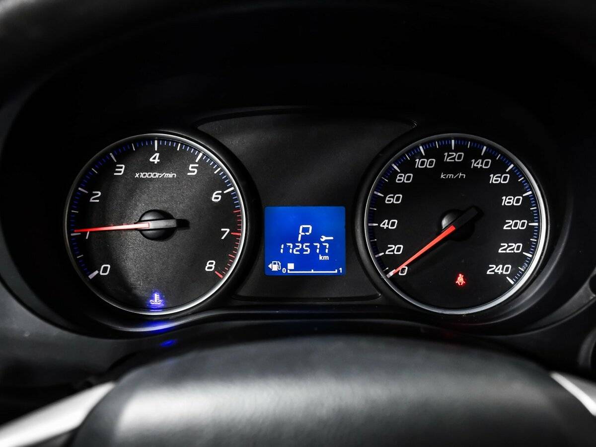 Mitsubishi Outlander III Рестайлинг, 2014 Фото №8