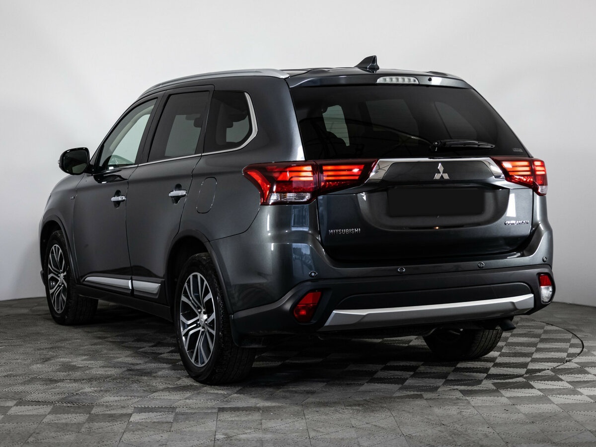 Mitsubishi Outlander III Рестайлинг 2, 2018 - 93 868 км. | Фото №6