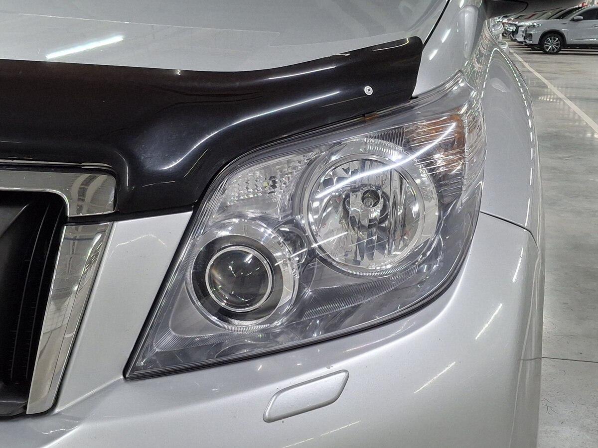 Toyota Land Cruiser Prado 150 Series, 2012 Фото №17