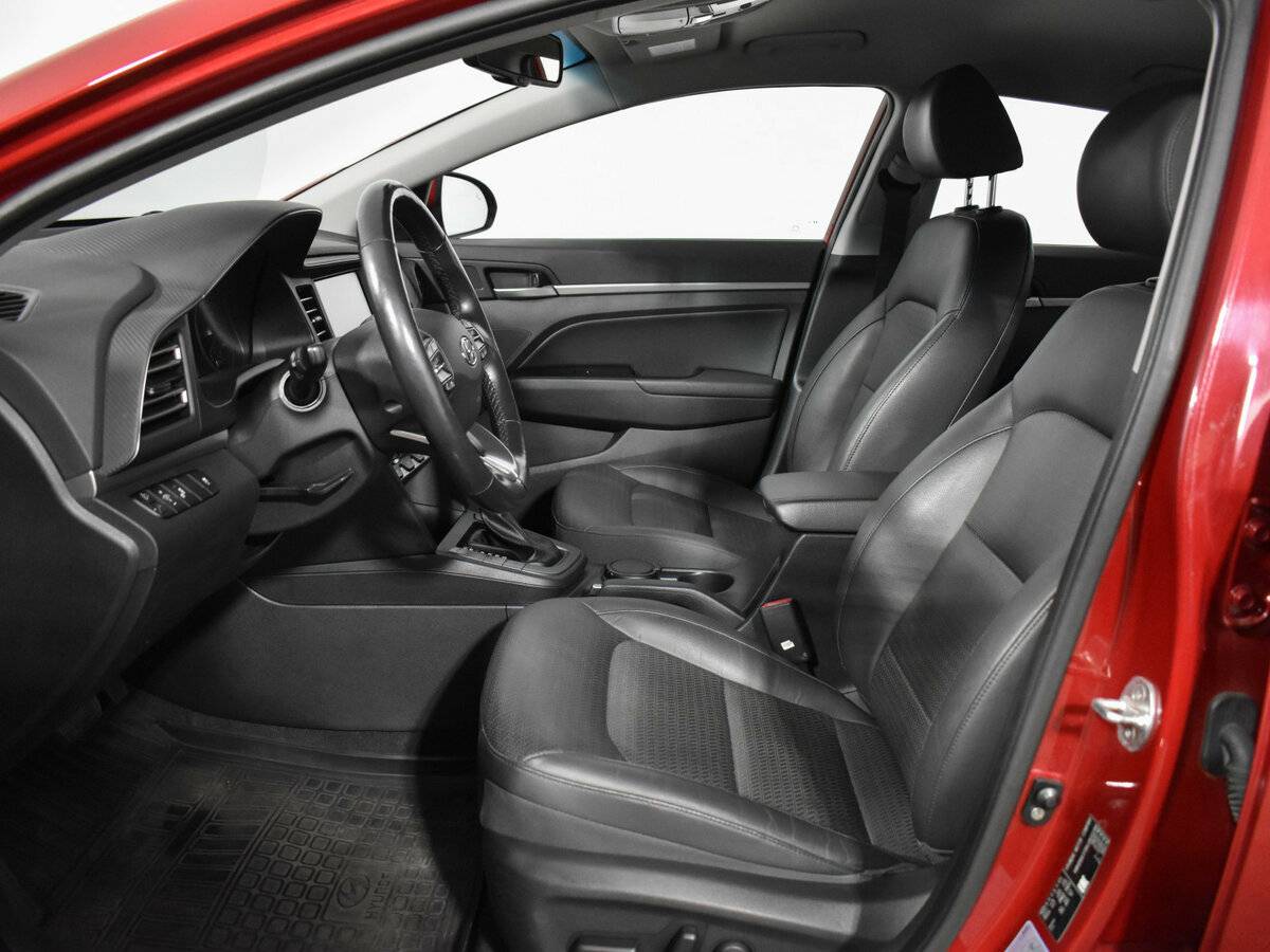 Hyundai Elantra VI (AD) Рестайлинг, 2019 Фото №8