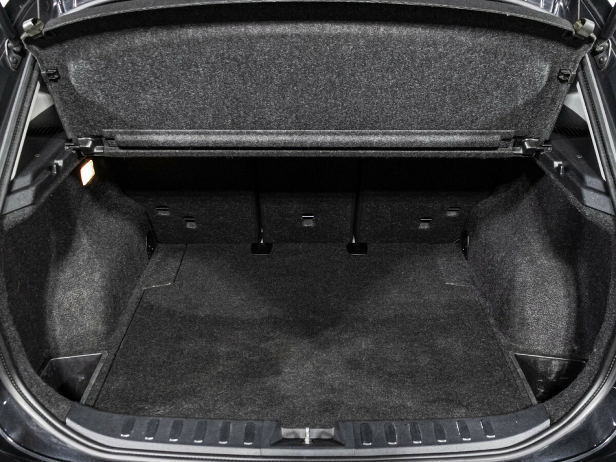 BMW X1 20d I (E84) Рестайлинг, 2014 Фото №17