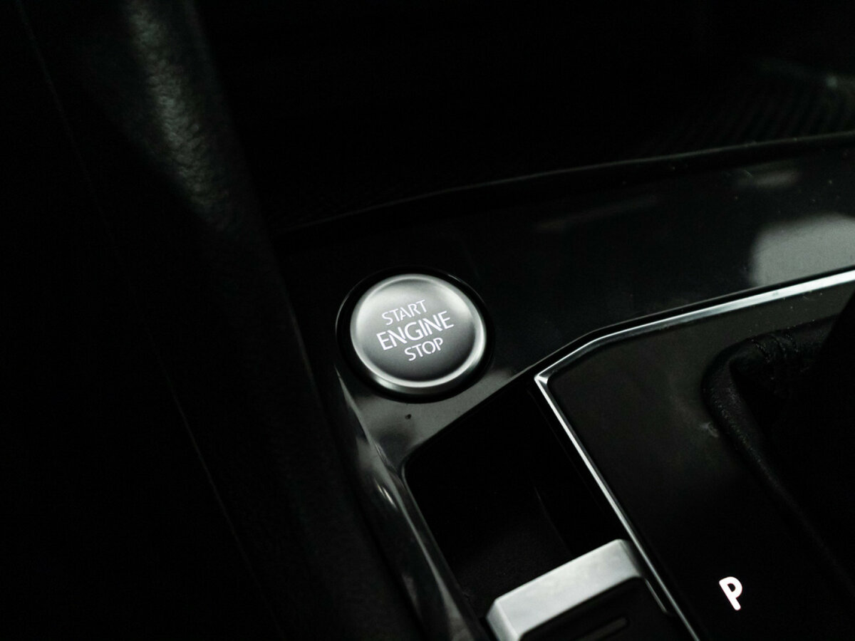 Volkswagen Tiguan II, 2019 Фото №16