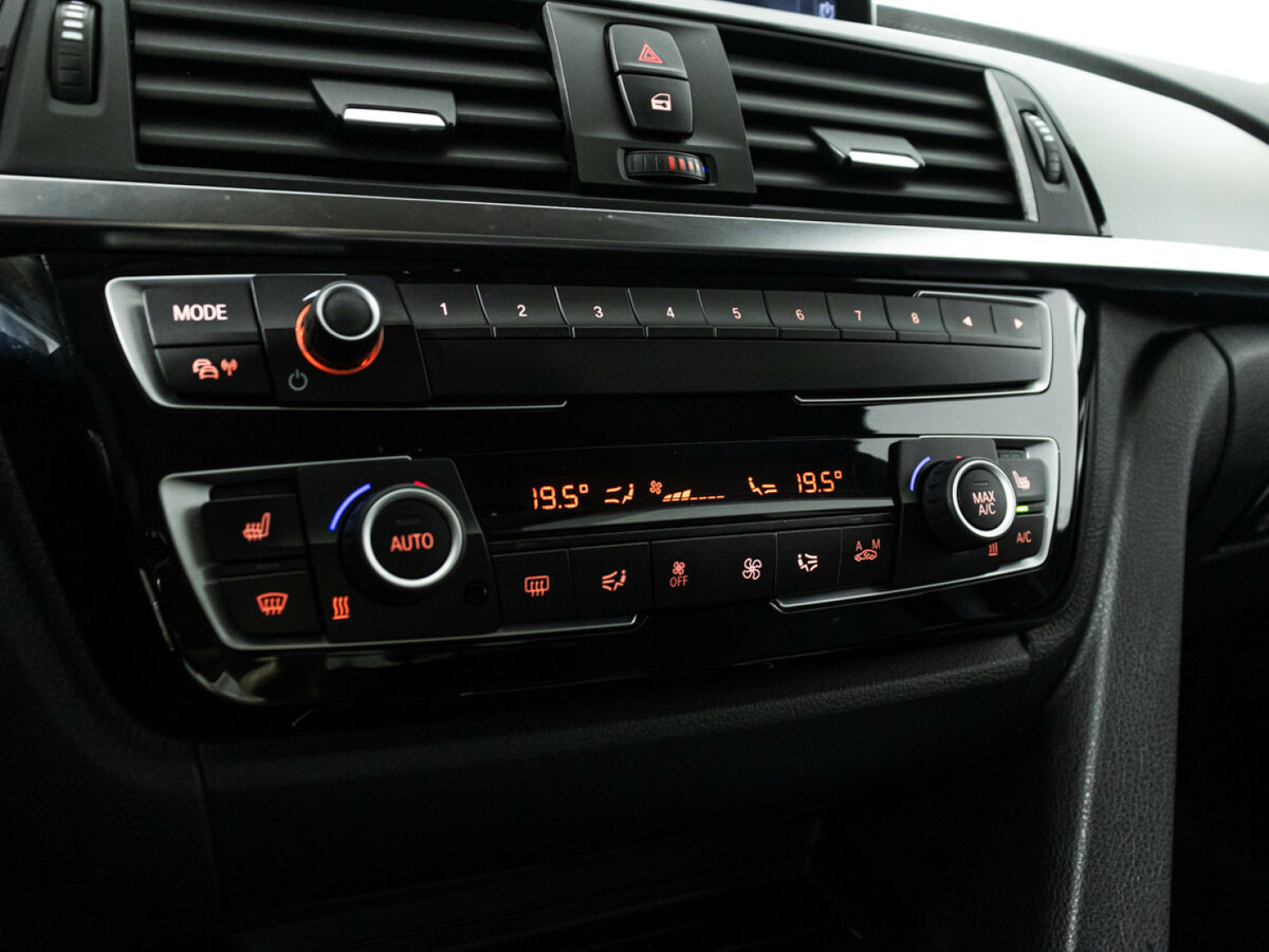 BMW 3 серии 320d xDrive VI (F3x) Рестайлинг, 2018 Фото №15