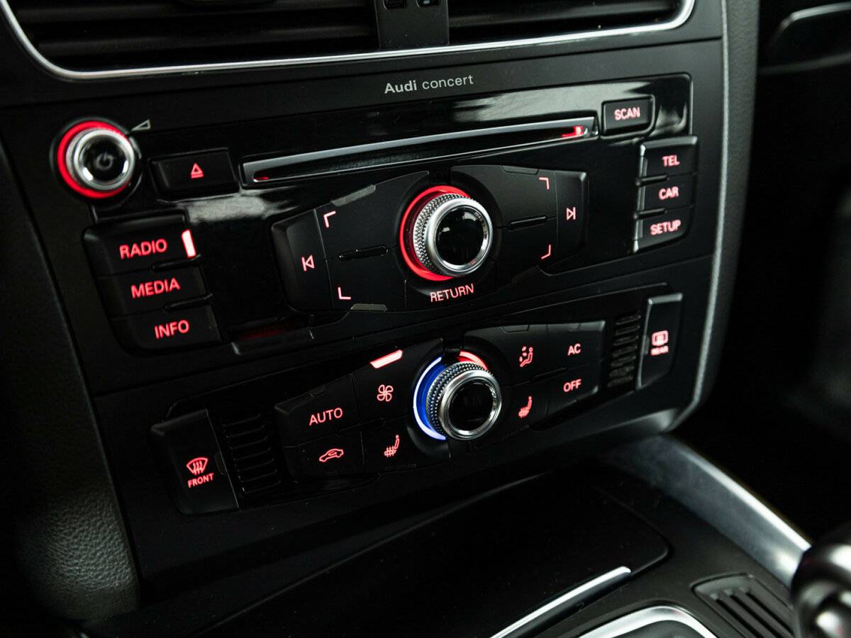 Audi Q5 I (8R) Рестайлинг, 2012 Фото №15