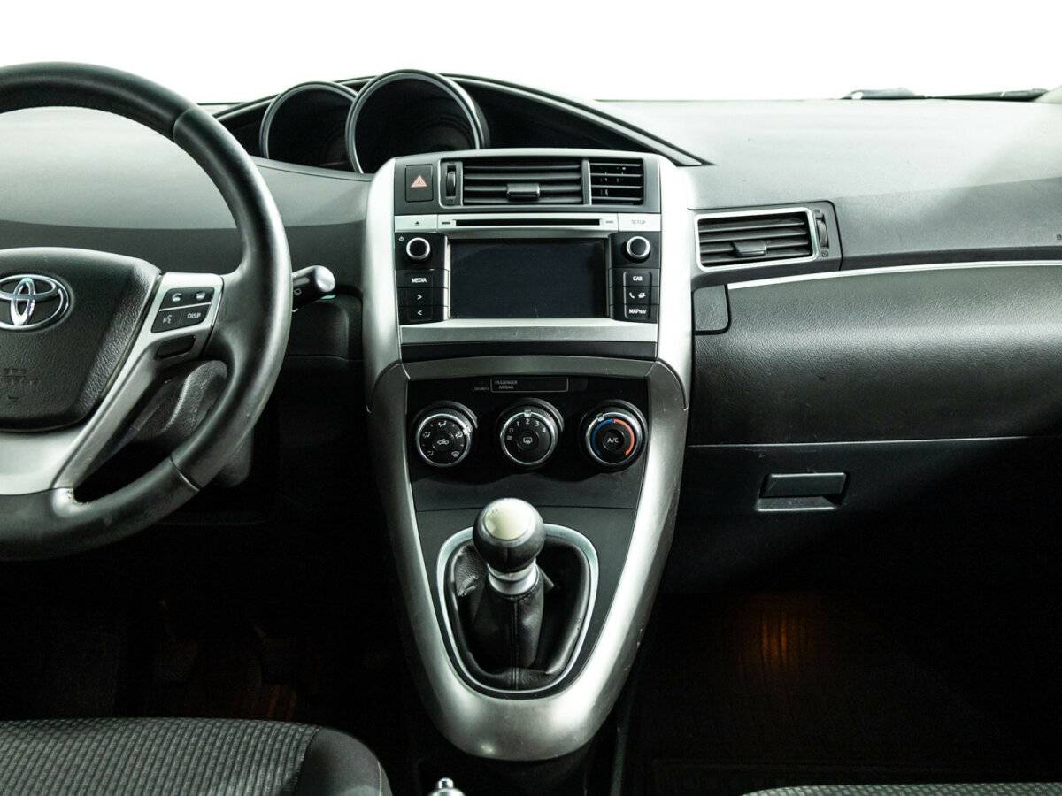 Toyota Verso I Рестайлинг, 2013 Фото №14