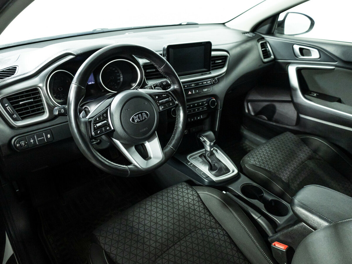Kia Ceed III, 2018 Фото №11