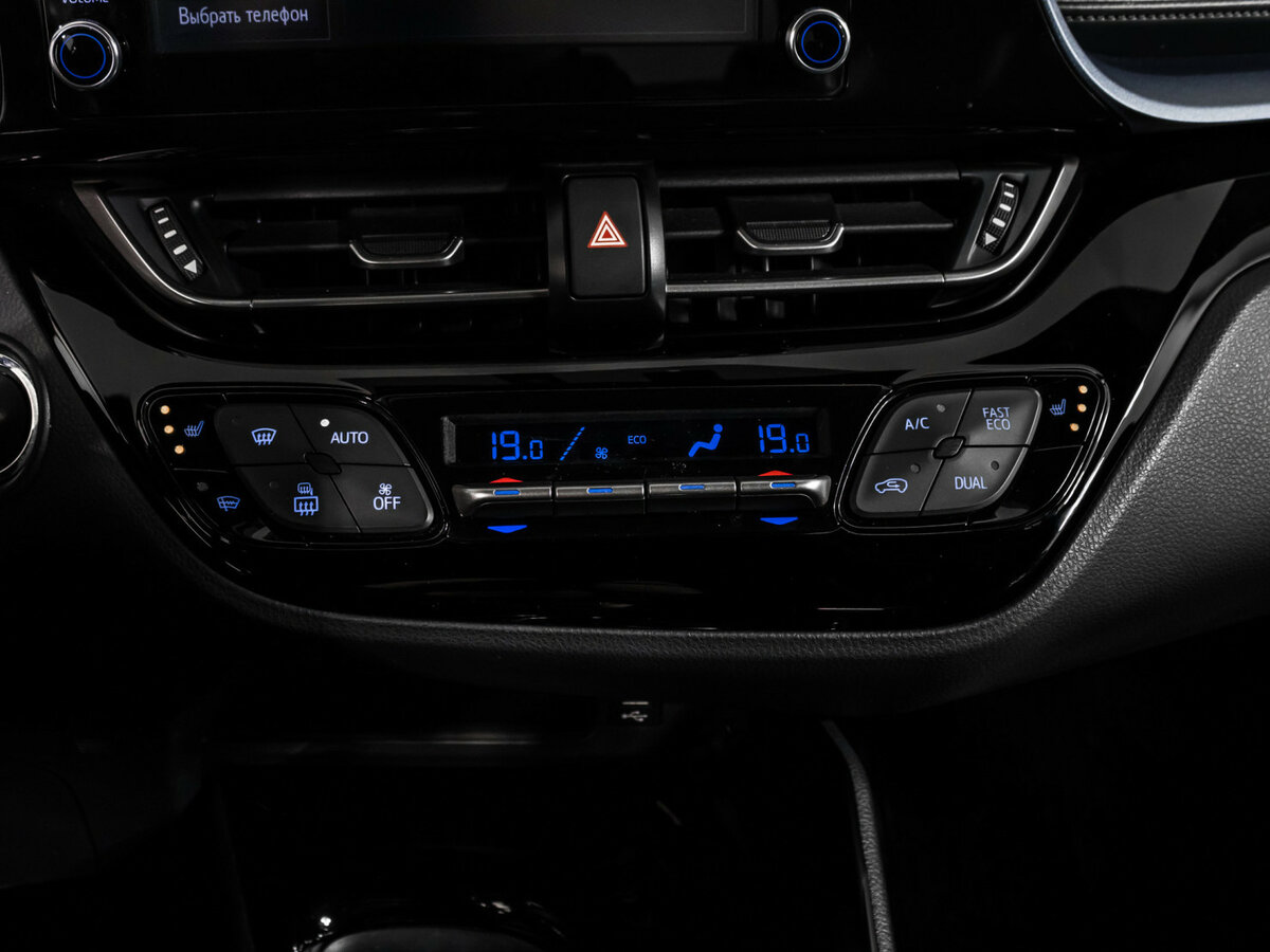 Toyota C-HR I Рестайлинг, 2019 Фото №15