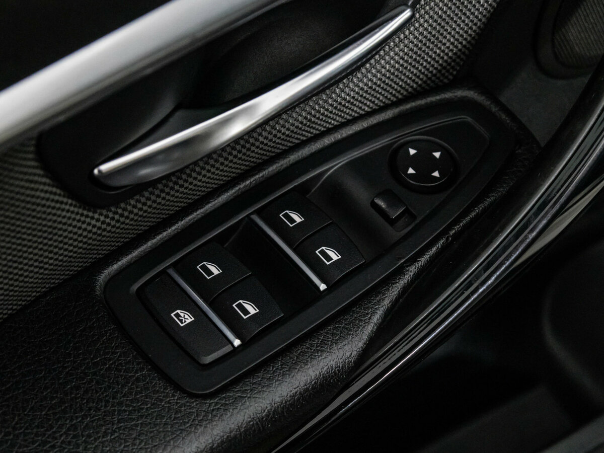 BMW 3 серии 320d xDrive VI (F3x) Рестайлинг, 2016 Фото №14