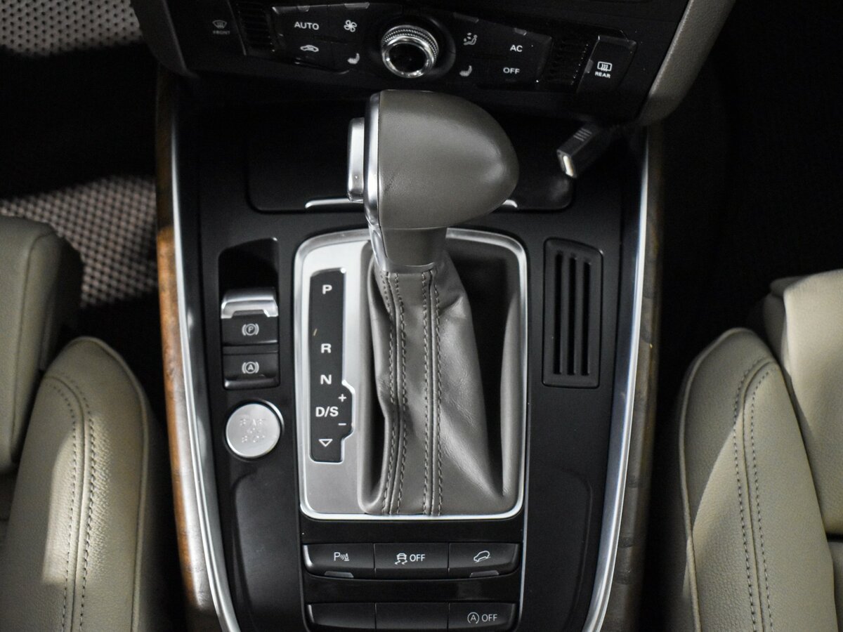 Audi Q5 I (8R) Рестайлинг, 2013 Фото №13