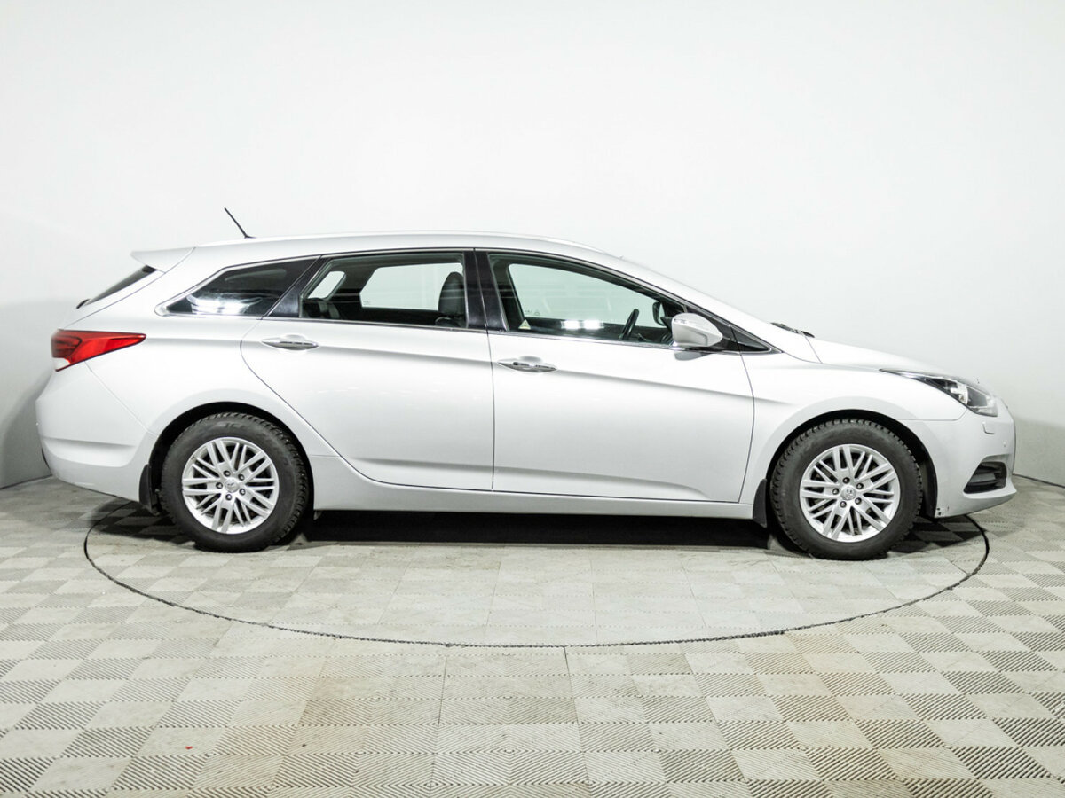 Hyundai i40 I Рестайлинг, 2017 - 75 701 км. | Фото №4