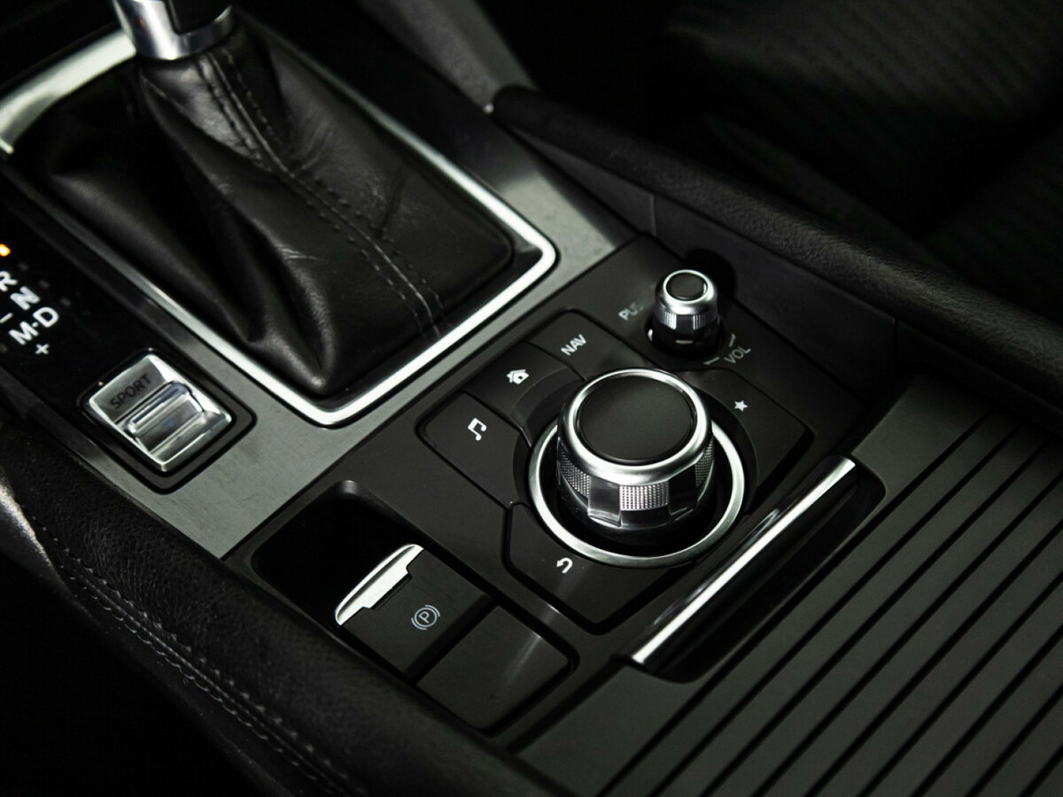 Mazda 6 III (GJ) Рестайлинг, 2017 Фото №17