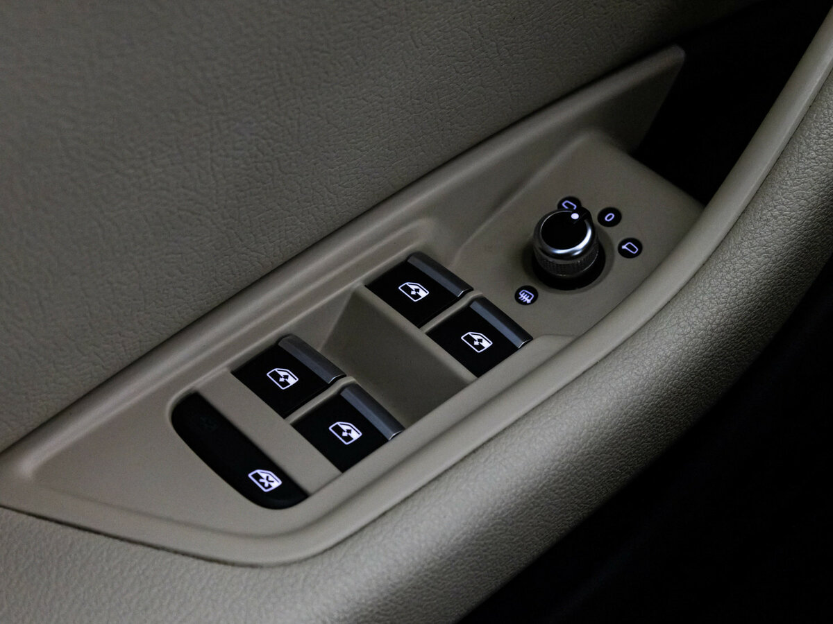 Audi A4 V (B9), 2017 Фото №16